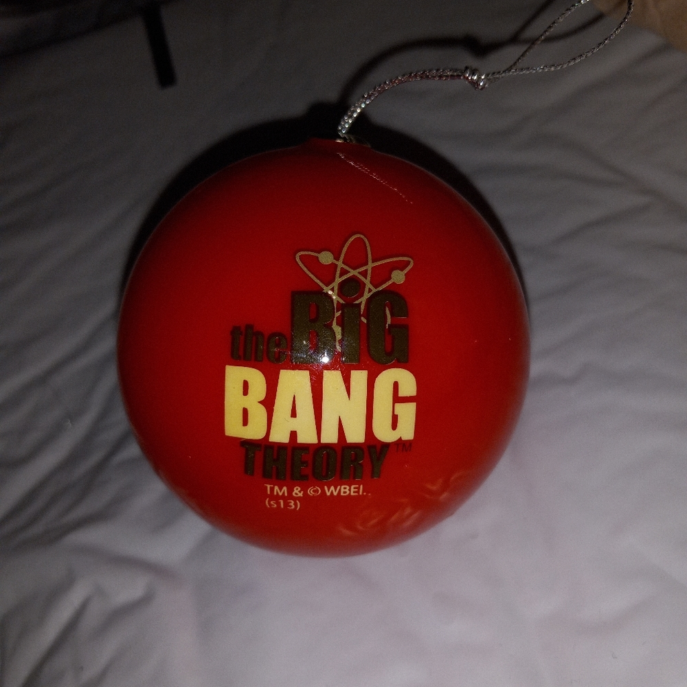 The Big Bang Theory Holiday Ornament - Cast of Big Bang Theory TV Show